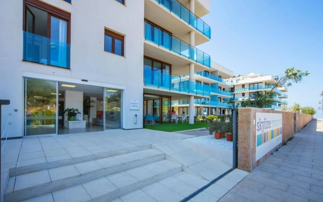 Caprice Skyline Aparthotel