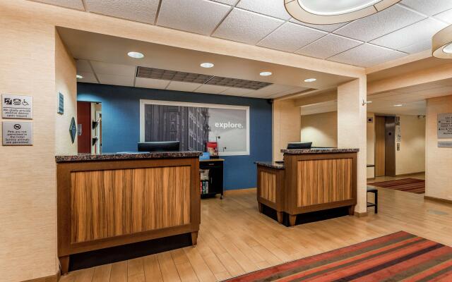 Hampton Inn Milwaukee-Airport