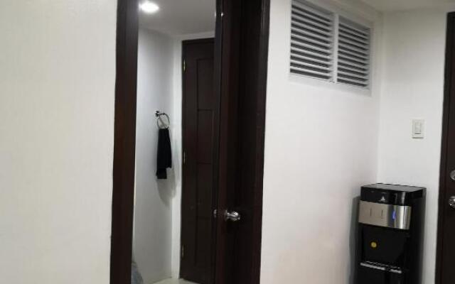 Burnham Hill Condominium by KF