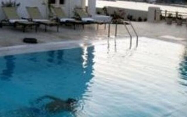 Skopelos Village Hotel Apartments