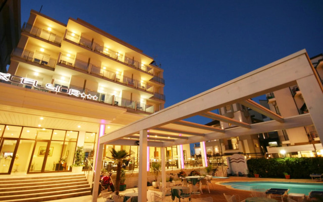 Hotel Excelsior