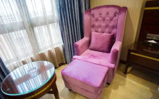 Huazhou Huyanwan Chain Hotel Shangjie Branch
