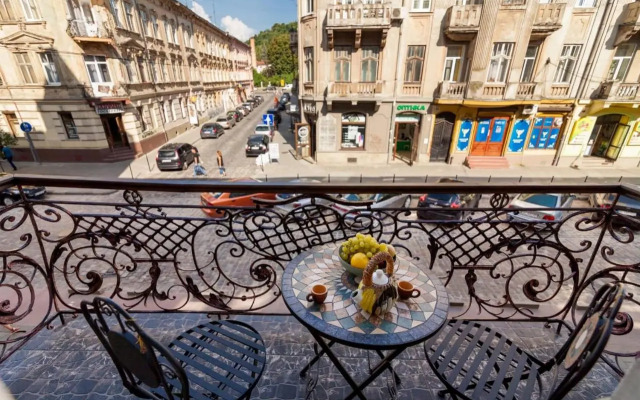 ViP apartment in ♥ of Lviv