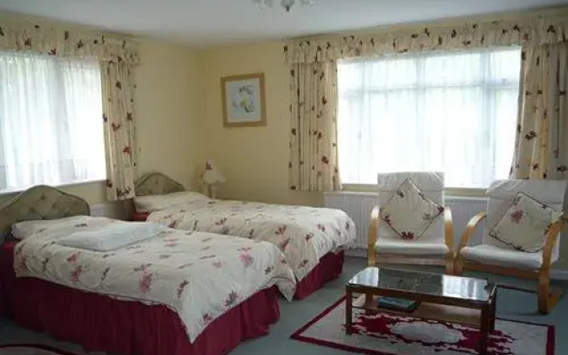 The Lodge Country Guest House