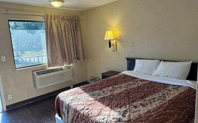 Fairbridge Inn & Suites Richmond Hill