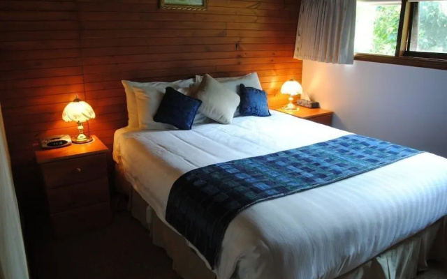 Clarendon Chalets