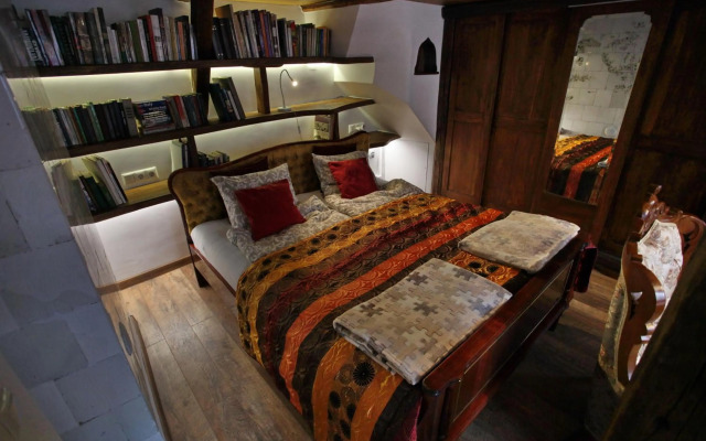 Medieval Super Studio