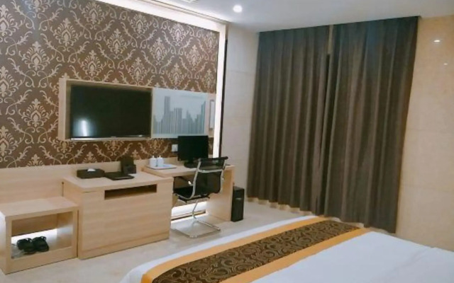 Thai Lady Hotel (Shenzhen Ailian Branch)
