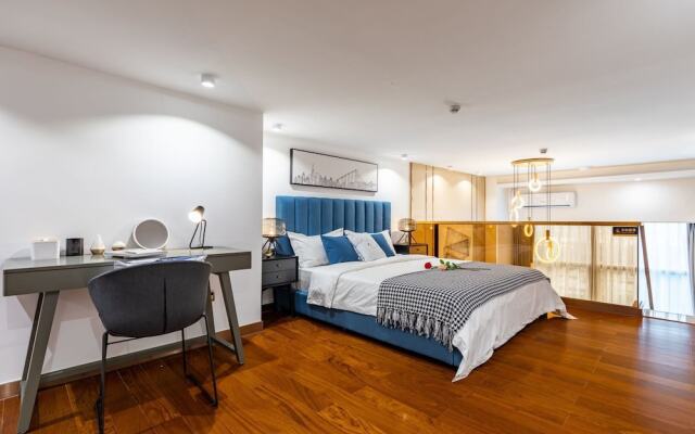 Zhujiang New Town Richard Apartment