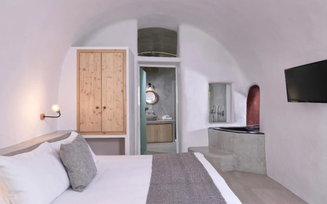 Elysian Santorini