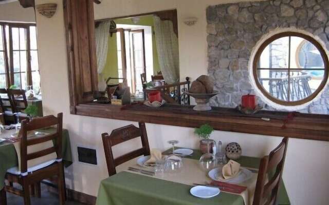 The Olive Tree Studios - Adults Only