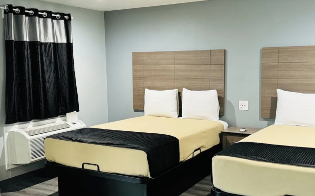 Express Inn & Suites