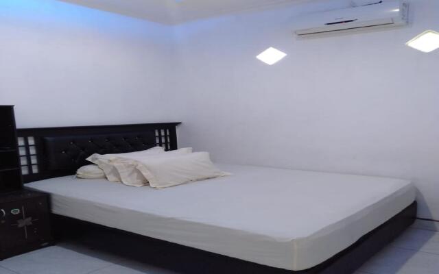 Khumairah Guest House