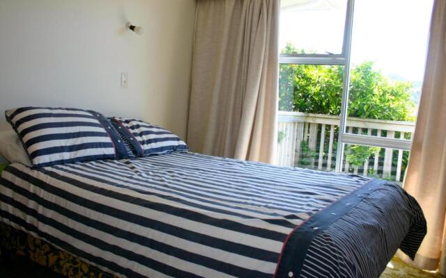 Twin Views - Waihi Beach Holiday Home