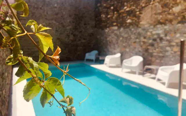 Hotel Carbonell