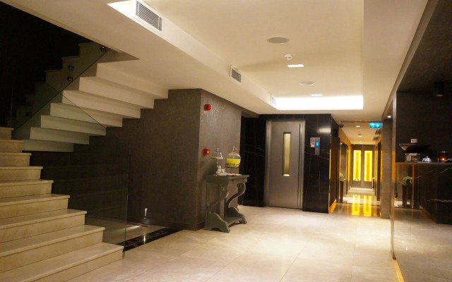 The New Hotel Zeybek