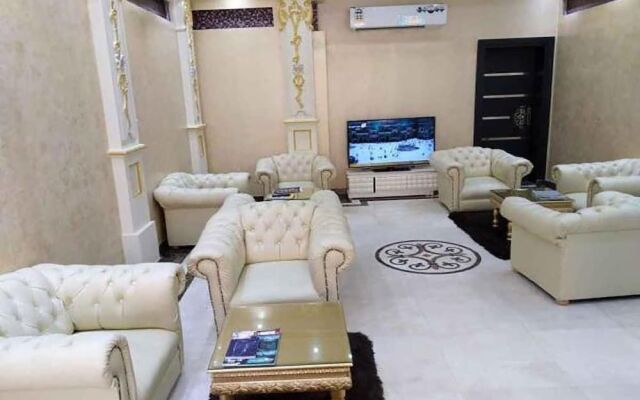 El Ghobishi Hotel Suites