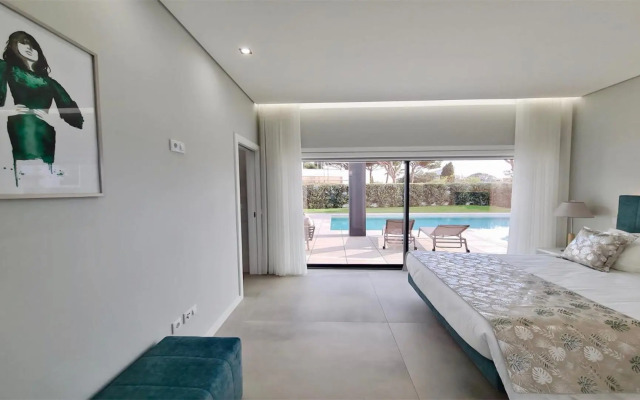 Villa Waterfall - CleverDetails234 luxury villa 10min from the center