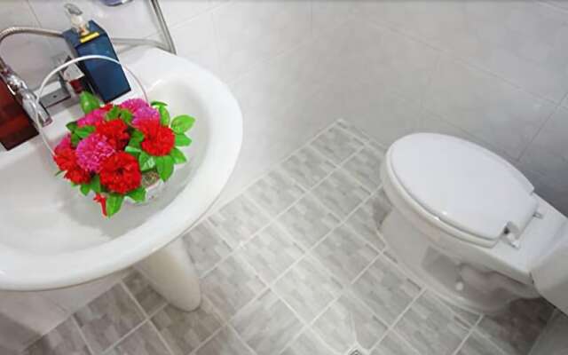 Yangsan Chickweed & Flower Pension