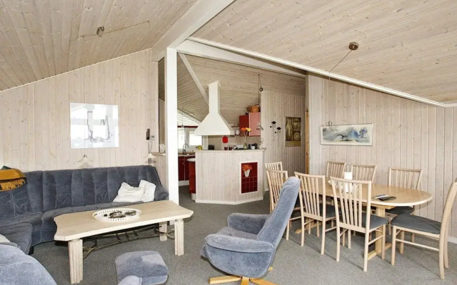 10 Person Holiday Home in Hadsund