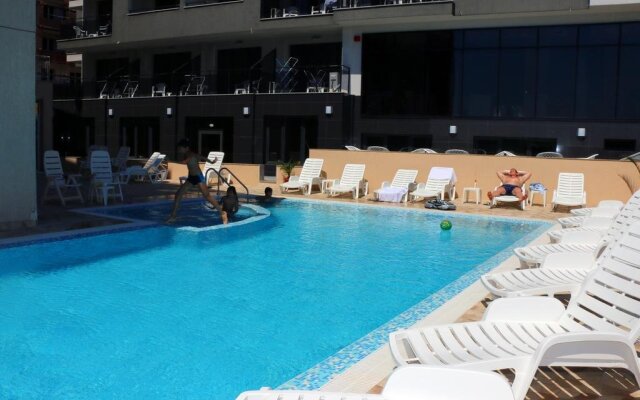 Polina Beach