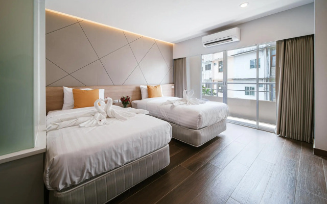 Season Place Hotel