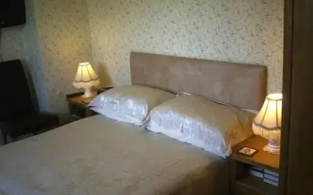 Bull Lodge Guest House