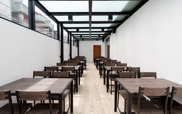 OYO 248 De Natio Guest House