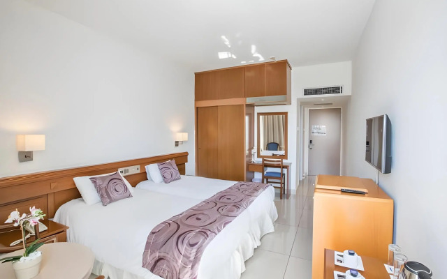 Tsokkos Protaras Hotel