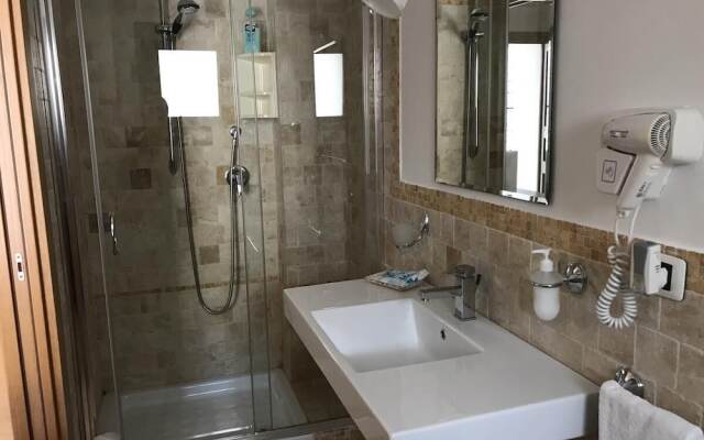 Guest House B&B Pietra Bianca