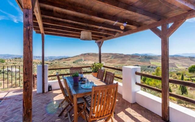 Villa La Morada Antequera - La Higuera by Ruralidays