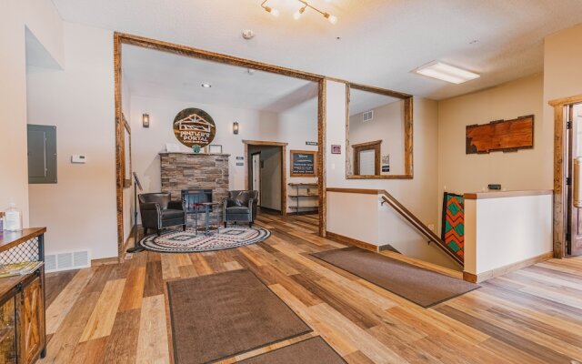 Pintler's Portal Hostel