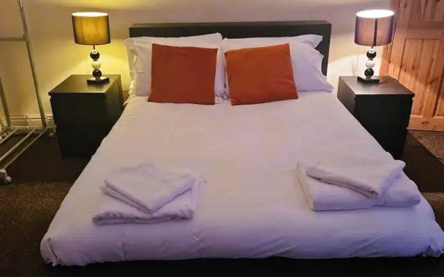 Sherbourne Retreat - 4 Bedroom House in Blackpool