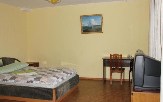 Hotel & Hostel Kruiz