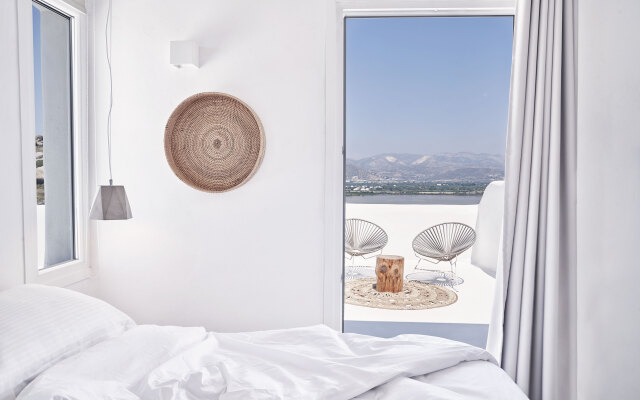 Naxian Utopia Luxury Villas & Suites