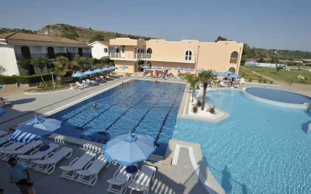 Santa Monica Resort