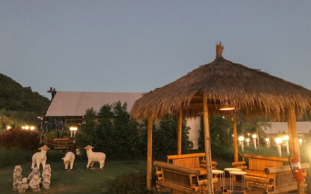 Mont blanc glamping khao yai