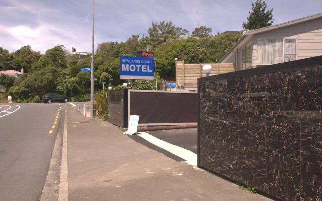 Newlands Court Motel
