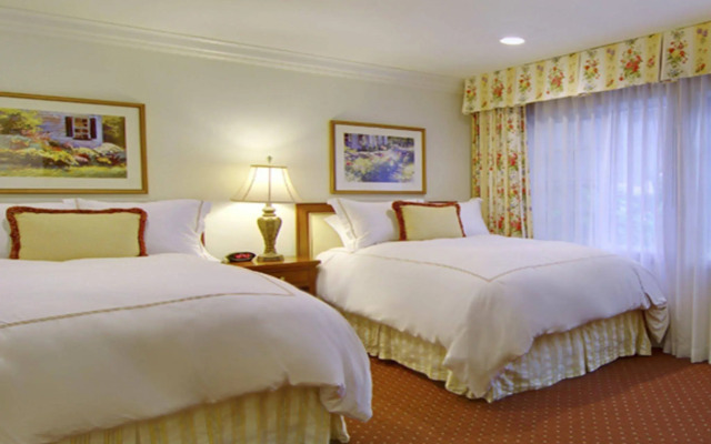 Wayside Inn