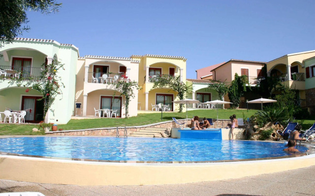 Appartamenti Badus con piscina