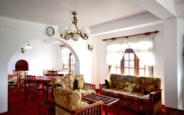 Royal Mount Hotel