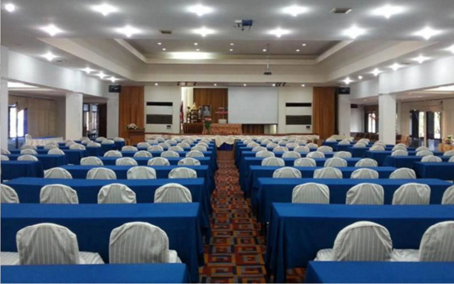 DadD Resort by Lopburi Inn Resort