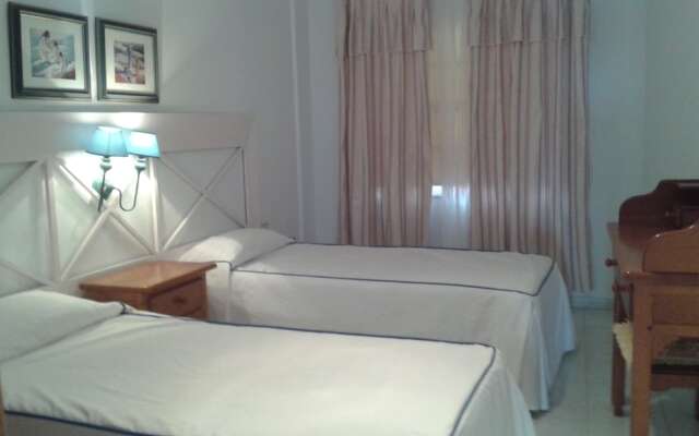 Apartamentos Playa Delphin