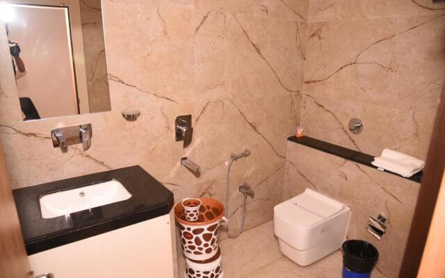 Hotel Ekta International