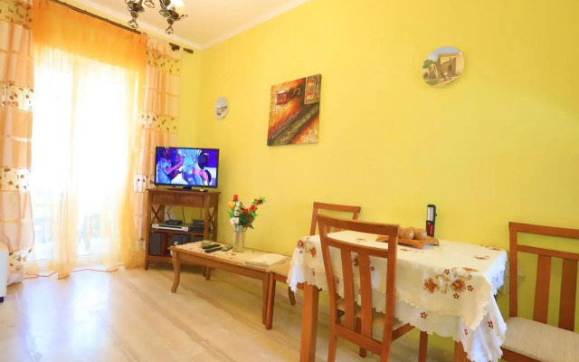 Beach House Varvara
