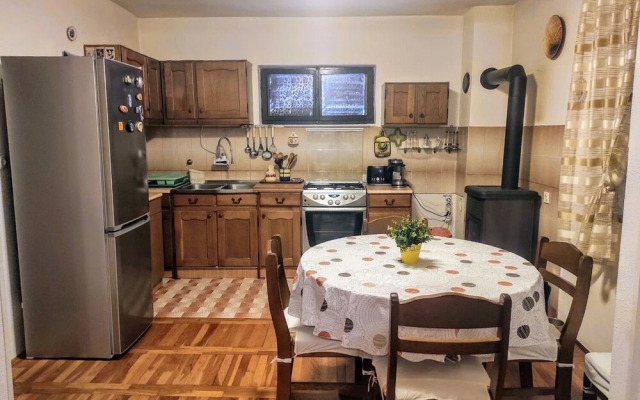 Andela - Comfortable and Affordable - A1