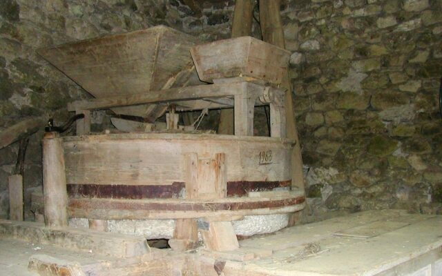 House With 3 Bedrooms in Saint-pal-de-senouire, With Wonderful Mountai