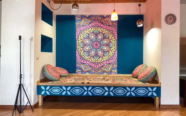 UT Б.Красная 63