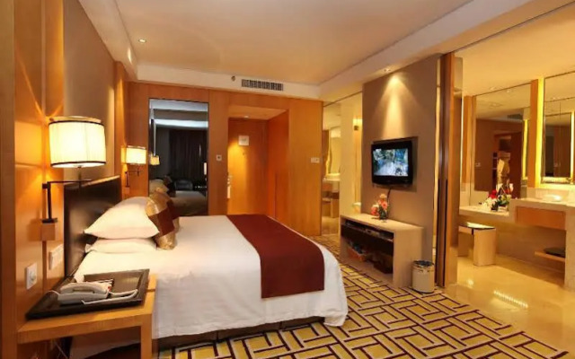 New Century Pujiang Hotel