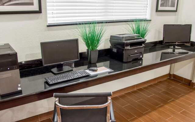 Sleep Inn & Suites Center